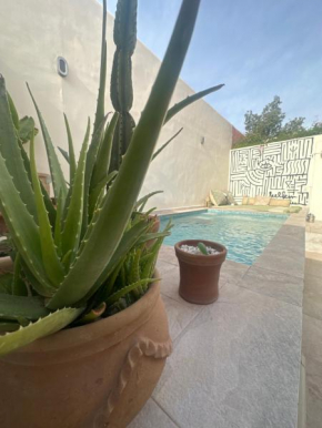 Maison de ville avec piscine privée